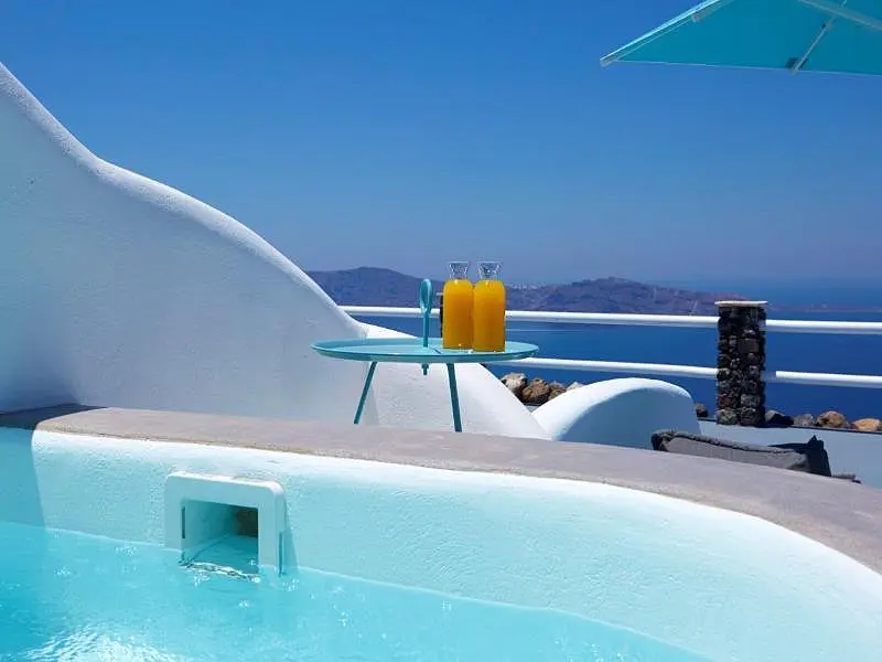 Adore Santorini