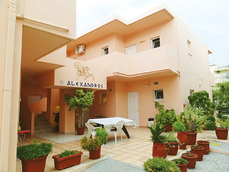 ALEXANDROS APARTMENTS