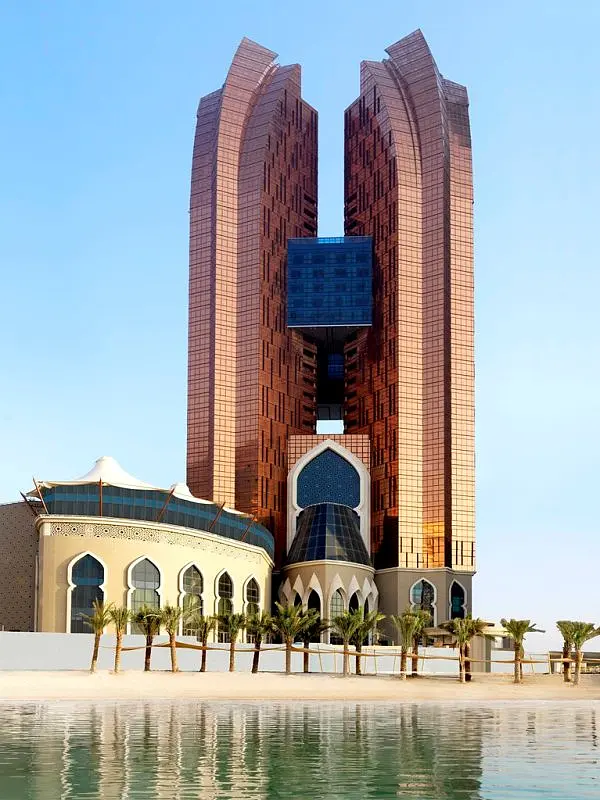 BAB AL QASR