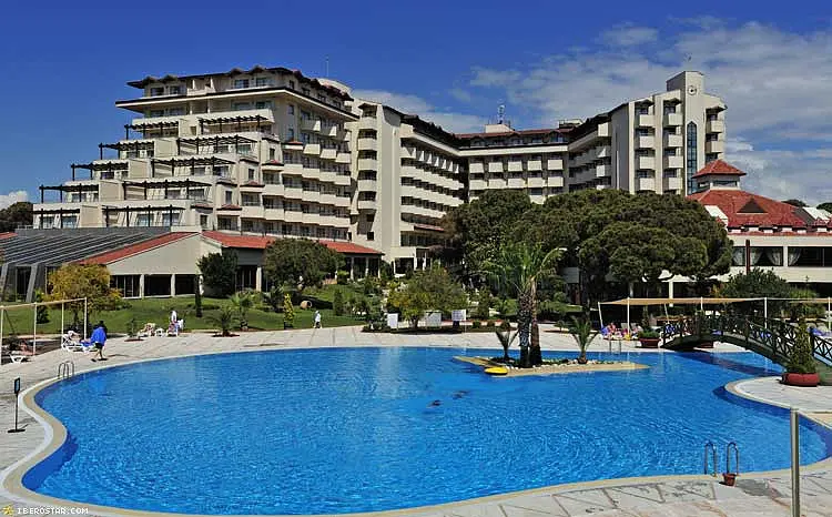 BELLIS DELUXE HOTEL