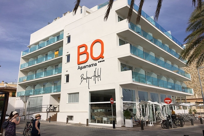 Bq Aguamarina Boutique