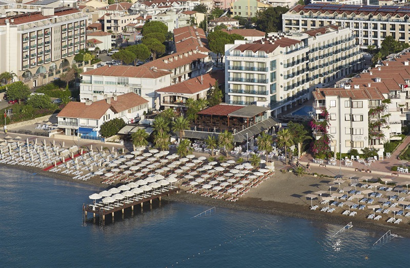 EMRE HOTEL & BEACH