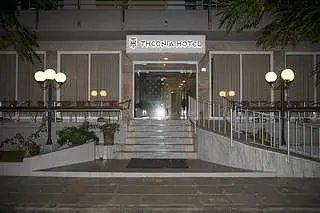 Hotel Theonia