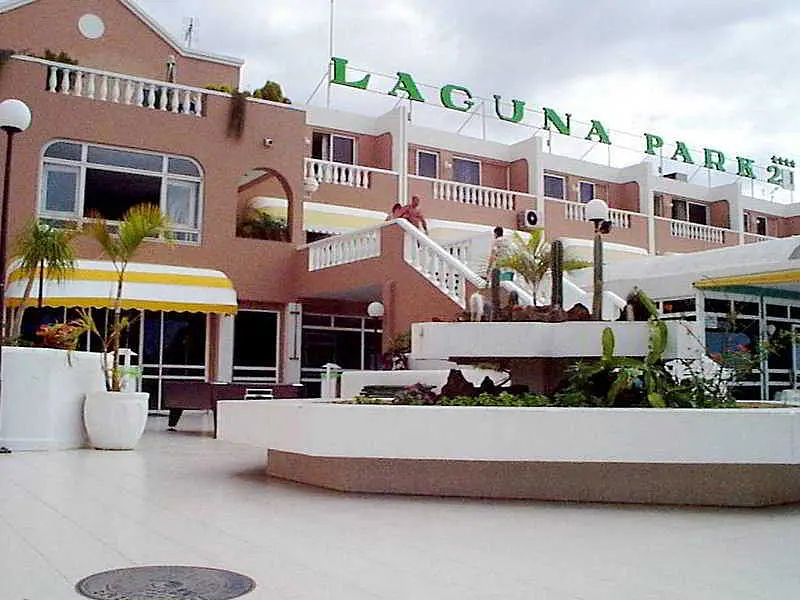 Laguna Park II