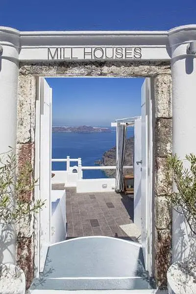 MILL HOUSES ELEGANT SUITES