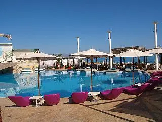 Mylos Hotel Apartments