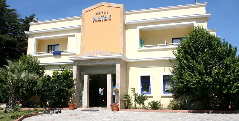 NAIAS BEACH HOTEL&APARTMENTS