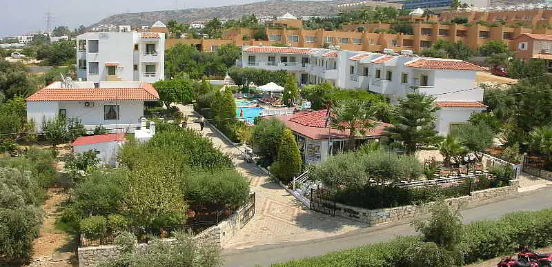 Nikolas Villas Apartments