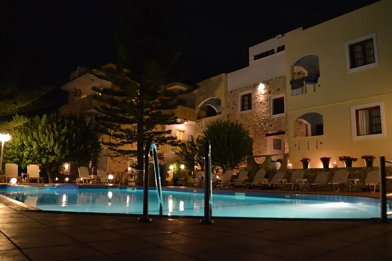 Nikos Apartments Stalis