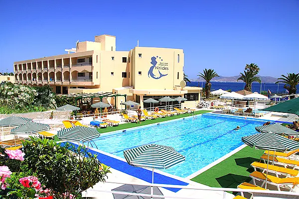 NIRIIDES HOTEL & SUITES