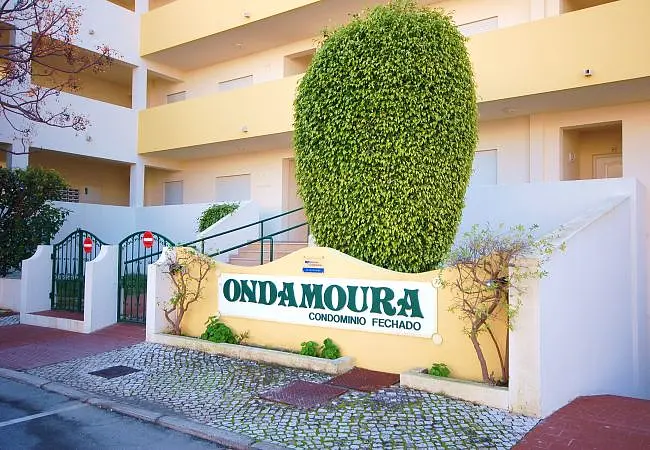 Ondamoura Condominio