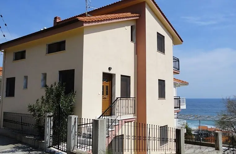 VILLA GALANIS