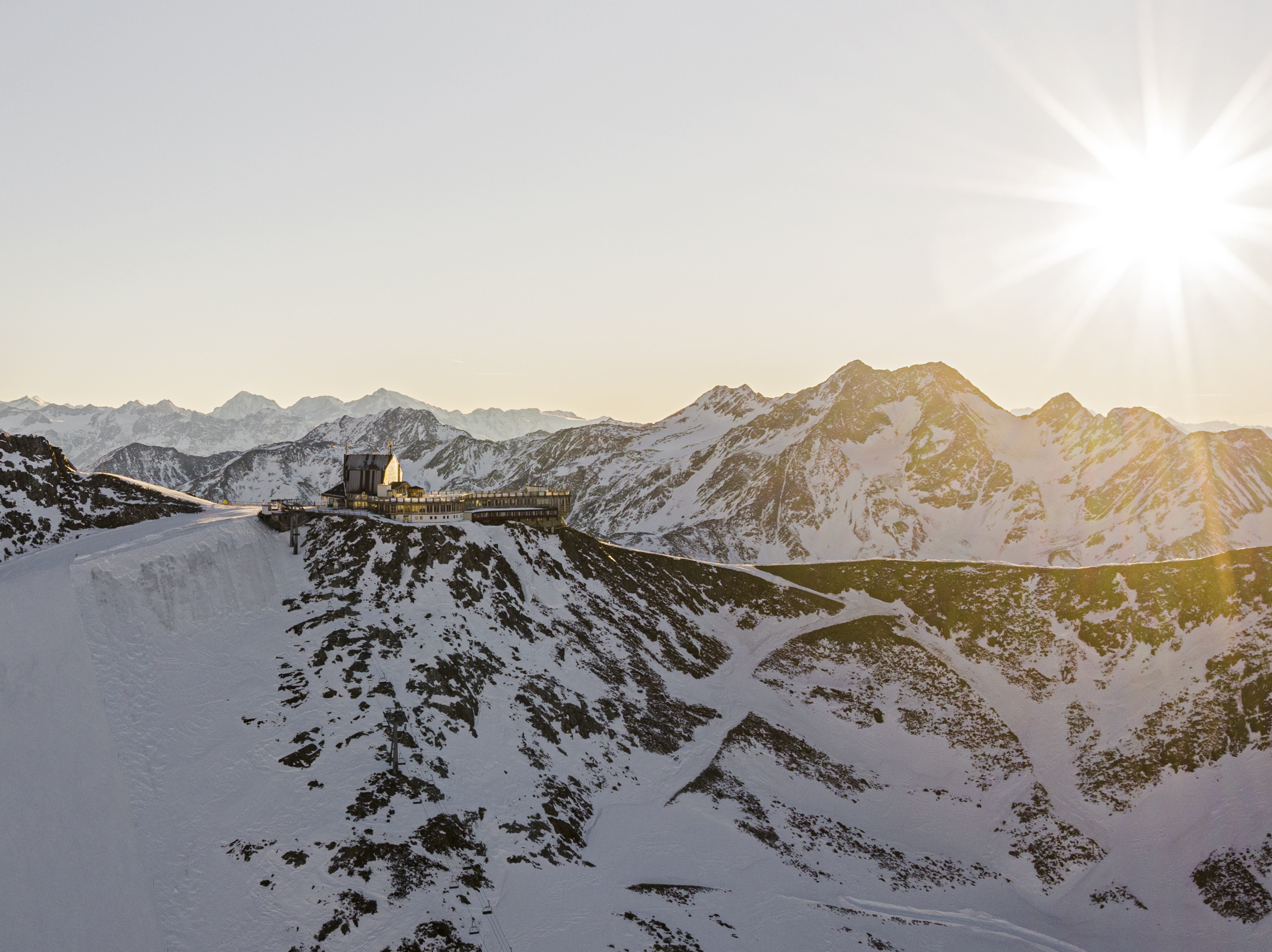 Glacier Hotel Grawand