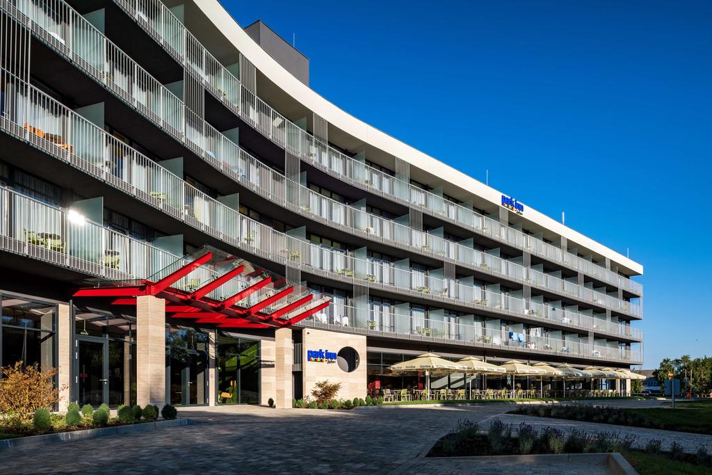 PARK INN BY RADISSON ZALAKAROS HOTEL  &  SPA 4*